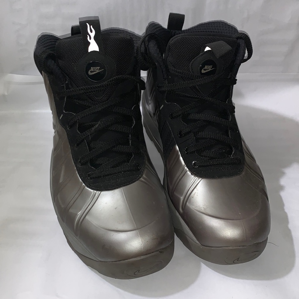 Foam posits